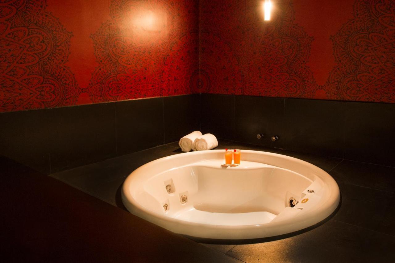 Tout Motel (Adults Only) كامبيناس المظهر الخارجي الصورة