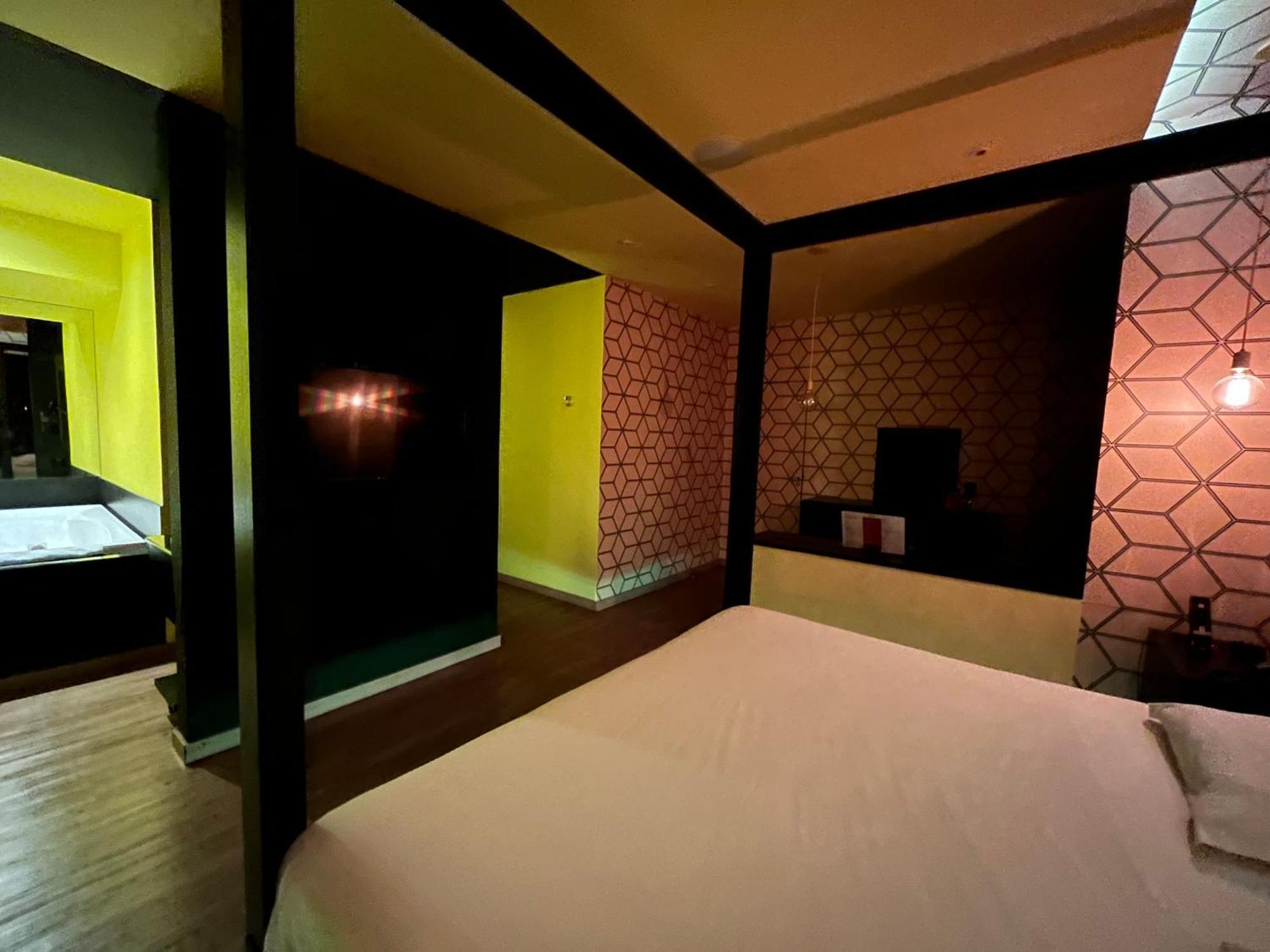 Tout Motel (Adults Only) كامبيناس المظهر الخارجي الصورة