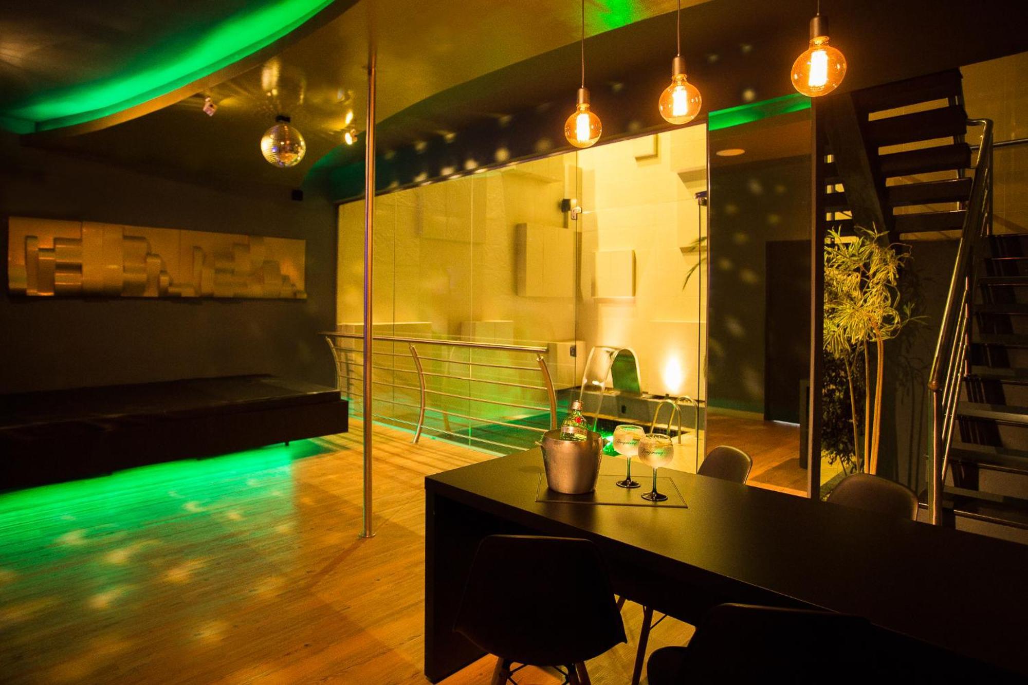 Tout Motel (Adults Only) كامبيناس المظهر الخارجي الصورة