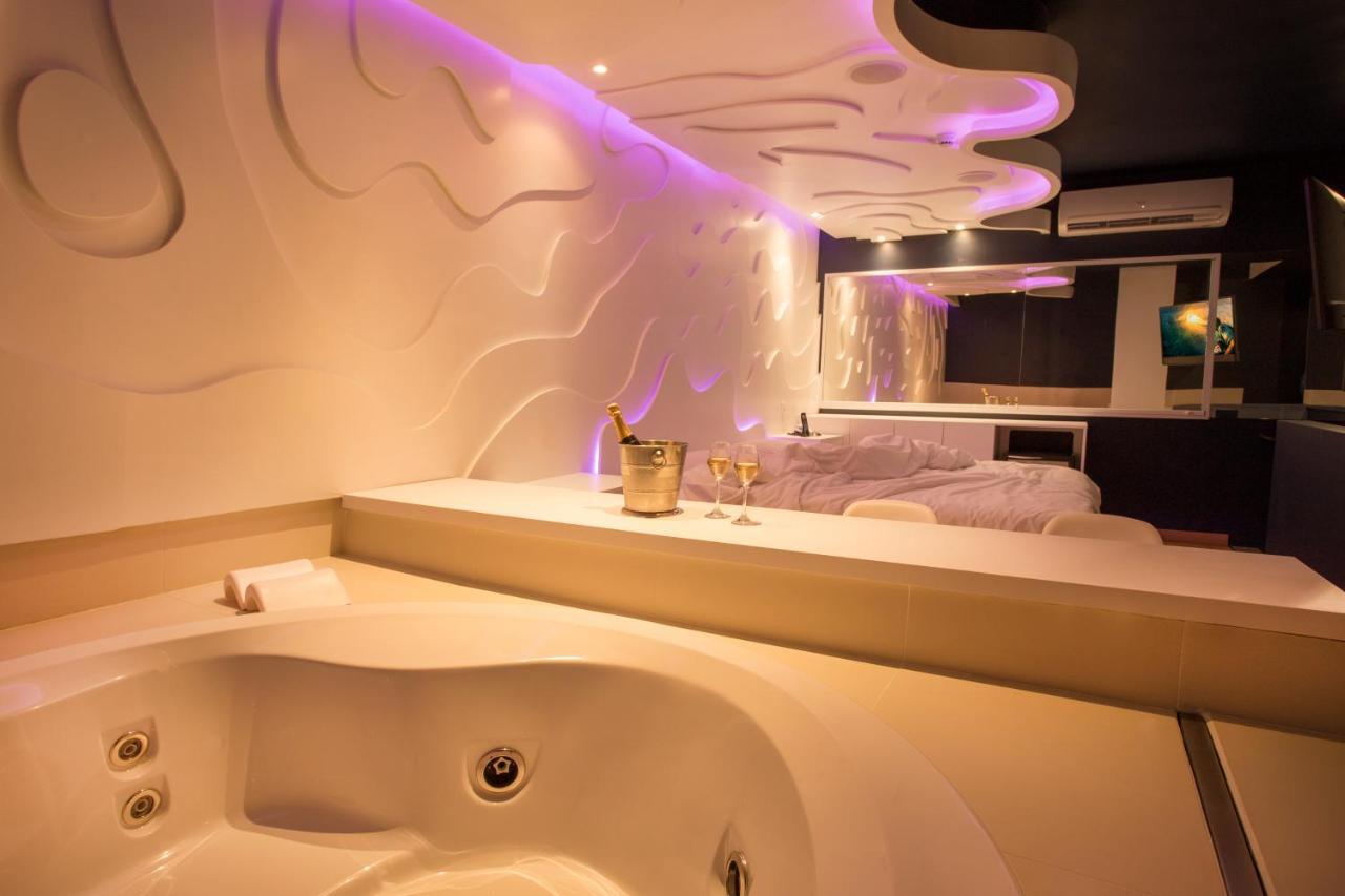 Tout Motel (Adults Only) كامبيناس المظهر الخارجي الصورة